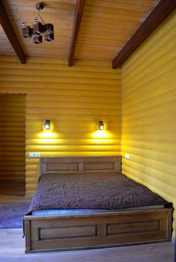 Apartament Knyazhyi Dvir Strigalnya Zewnętrze zdjęcie